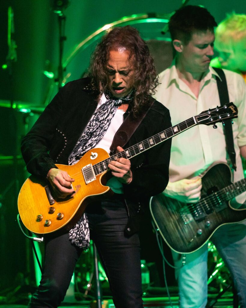 Kirk Hammett playing Greeny Peter Green 1959 Les Paul live concert