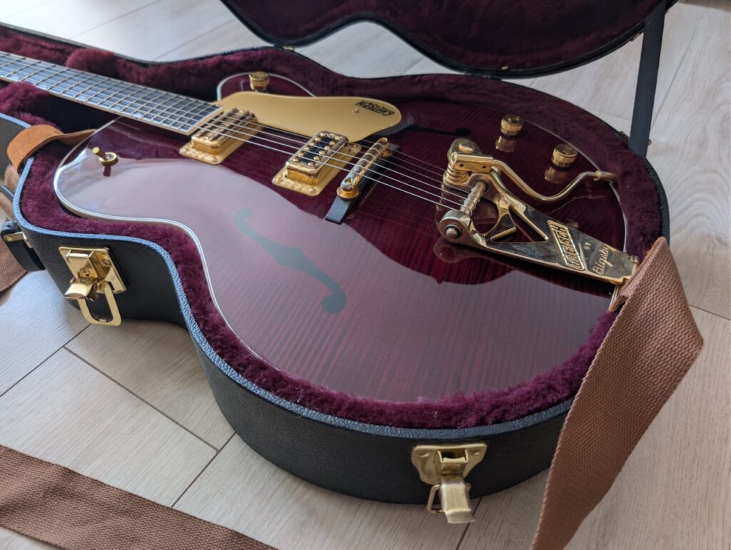 Gretsch Country Gentleman Single Cut George Harrison Beatles highway accident